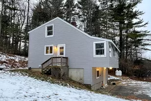 137 Deer Bay, Ashby, MA 01431 - Photo 2