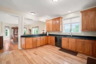 54 College Hwy, Southwick, MA 01077 - Photo 8