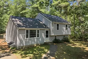 10 Woodhaven St, Carver, MA 02330 - Photo 2
