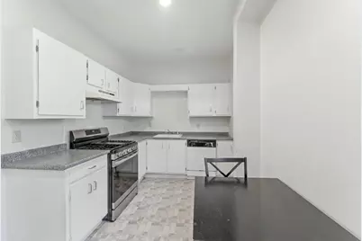 659 Washington St, Whitman, MA 02382 - Photo 2