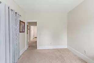 659 Washington St, Whitman, MA 02382 - Photo 28