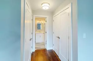 1789 Centre St, Boston, MA 02132 - Photo 10