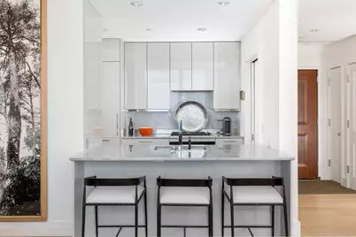 1 Dalton St #4705, Boston, MA 02199 - Photo 4
