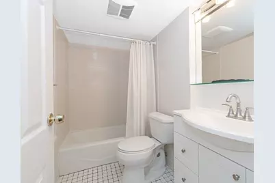 135 Pleasant St #307, Brookline, MA 02446 - Photo 12