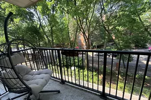 135 Pleasant St, Brookline, MA 02446 - Photo 6