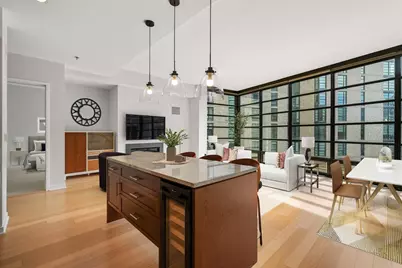 580 Washington St #8C, Boston, MA 02111 - Photo 2