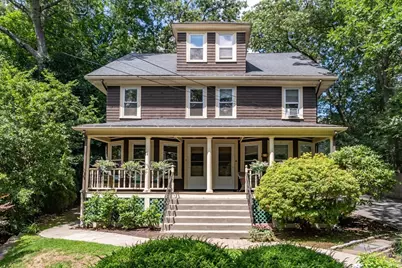 71 Curve #71, Wellesley, MA 02482 - Photo 1