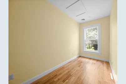 20 Linden St #NA, Holyoke, MA 01040 - Photo 24
