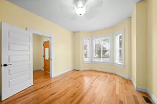 20 Linden St, Holyoke, MA 01040 - Photo 6