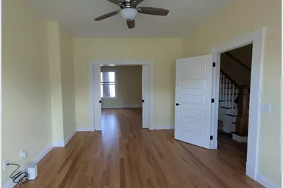 20 Linden St #NA, Holyoke, MA 01040 - Photo 4