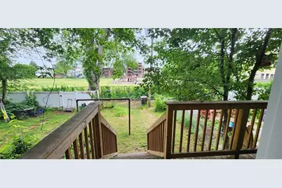 20 Linden St #NA, Holyoke, MA 01040 - Photo 18