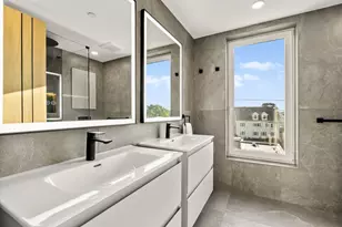 388 Washington St, Quincy, MA 02169 - Photo 18