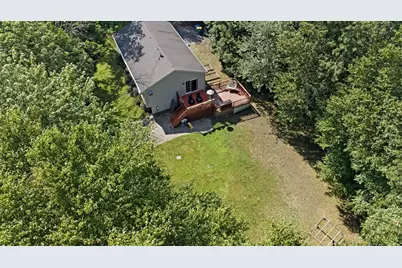 130 Grove St, Millville, MA 01529 - Photo 4