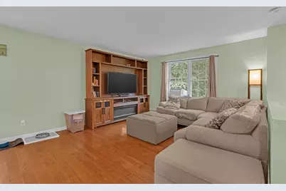 130 Grove St, Millville, MA 01529 - Photo 10
