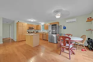 130 Grove St, Millville, MA 01529 - Photo 8