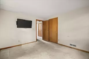 50 Pecksuot Rd, Weymouth, MA 02191 - Photo 16
