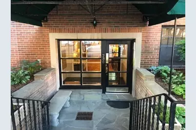 236 Beacon St #1A, Boston, MA 02116 - Photo 2