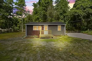 13 Cherry St, Lakeville, MA 02347 - Photo 32