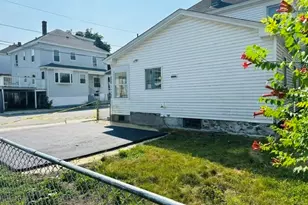 159 Ludlam St, Lowell, MA 01850 - Photo 26