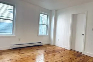 159 Ludlam St, Lowell, MA 01850 - Photo 12