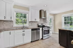 156 Hampden Rd, East Longmeadow, MA 01028 - Photo 14