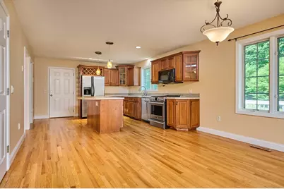 169 Aldrich St, Belchertown, MA 01007 - Photo 12