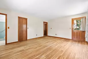 10 Willow St, Braintree, MA 02184 - Photo 20