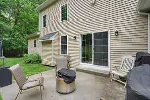 32 Bissonnette Cir, Southampton, MA 01073 - Photo 32