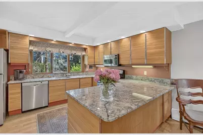 81 Child St, Boston, MA 02136 - Photo 8