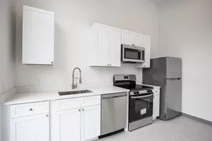 80 Middlesex St, Lowell, MA 01852 - Photo 4