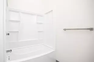 80 Middlesex St, Lowell, MA 01852 - Photo 18
