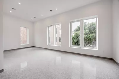80 Middlesex St #206, Lowell, MA 01852 - Photo 8