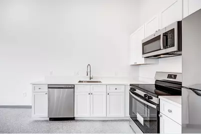 80 Middlesex St #306, Lowell, MA 01852 - Photo 2