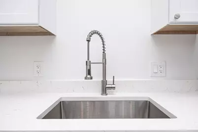 80 Middlesex St #202, Lowell, MA 01852 - Photo 8