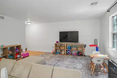 113 Ridgefield Circle #C, Clinton, MA 01510 - Photo 4