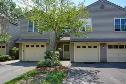 113 Ridgefield Circle #C, Clinton, MA 01510 - Photo 1