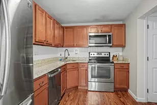 113 Ridgefield Cir, Clinton, MA 01510 - Photo 12