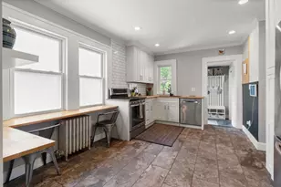 41 Glendower Rd, Boston, MA 02131 - Photo 4