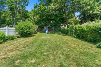 41 Glendower Rd, Boston, MA 02131 - Photo 38