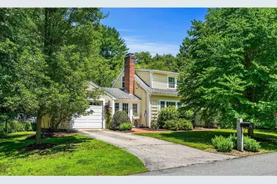 84 Pleasant Street, Wenham, MA 01984 - Photo 2