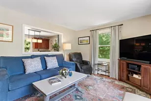 77 Locust St, Freetown, MA 02702 - Photo 8