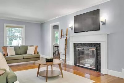 16 Roundwood Rd, Newton, MA 02464 - Photo 4
