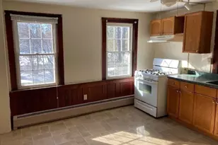 151 N Main St, Deerfield, MA 01342 - Photo 8