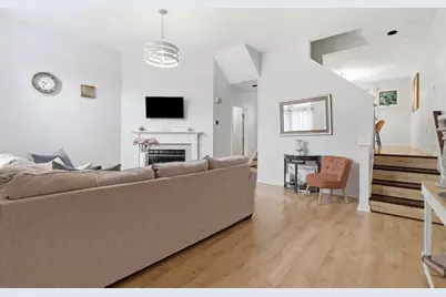501 Auburn St #406, Whitman, MA 02382 - Photo 2