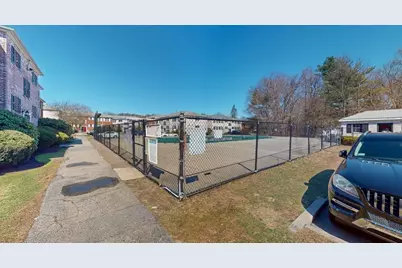 137 Lake Shore Rd #4, Boston, MA 02135 - Photo 18