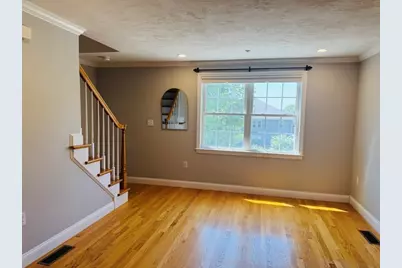 111 Hammond St #2, Waltham, MA 02451 - Photo 6