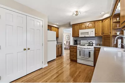 32 Dolly Dr, Worcester, MA 01604 - Photo 10