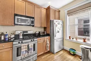 292 Western Ave, Cambridge, MA 02139 - Photo 8
