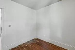 46 Summer St, Adams, MA 01220 - Photo 32