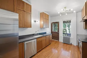 46 Summer St, Adams, MA 01220 - Photo 8
